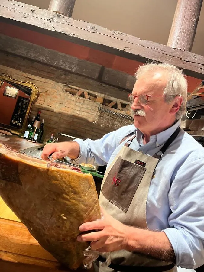 Locanda Le 4 Ciacole Roverchiara Italia